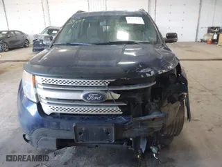 2012 Ford Explorer XLT with VIN 1FMHK8D82CGA76029, listed as a IAAI auction lot 41673120 with 170,000 mi miles. Bid and sale history available at carsss.com. Image 6.