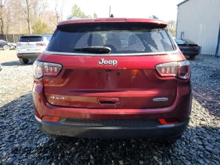 2020 Jeep Compass Latitude with VIN 3C4NJDBB6LT251735, listed as a Copart auction lot 50236265 with 113,258 mi miles and Clean Title. Bid and sale history available at DreamBid. Image 6.
