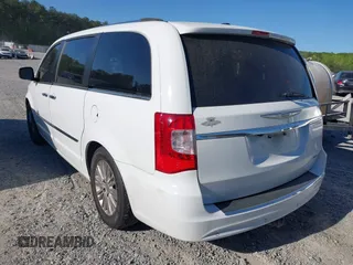 2014 Chrysler Town & Country Limited with VIN 2C4RC1GG8ER332790, listed as a IAAI auction lot 42050062 with 168,048 mi miles. Bid and sale history available at carsss.com. Image 3.
