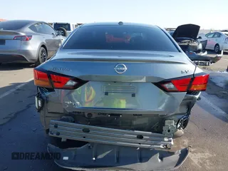 2023 Nissan Altima SV z VIN 1N4BL4DV3PN353476, wystawiony jako IAAI lot #42259077 z przebiegiem 26 201 mil mil oraz . Historia ofert i sprzedaży dostępna na DreamBid. Obrazek 17.