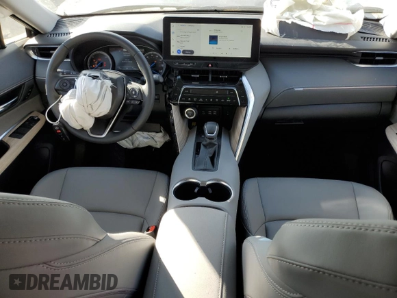 2024 Toyota Venza LE with VIN JTEAAAAHXRJ184541, listed as a Copart auction lot 79622864 with 2,962 mi miles and Salvage Title. Bid and sale history available at carsss.com. Image 8.