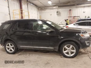 2017 Ford Explorer XLT с VIN 1FM5K8DH4HGA85700, выставлен на аукционе IAAI как лот 41402740 с пробегом 115 784 миль миль и . История ставок и продаж доступна на DreamBid. Изображение 13.