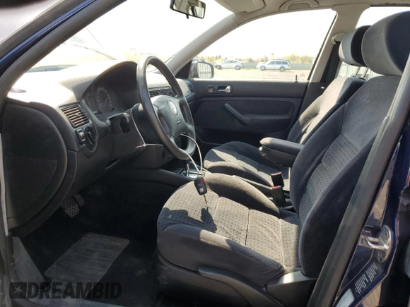 1999 Volkswagen Golf с VIN WVWGA31J9XW567125, выставлен на аукционе Copart как лот 56462285 с пробегом 125 962 миль миль и Чистый • Clean title. История ставок и продаж доступна на DreamBid. Изображение 7.