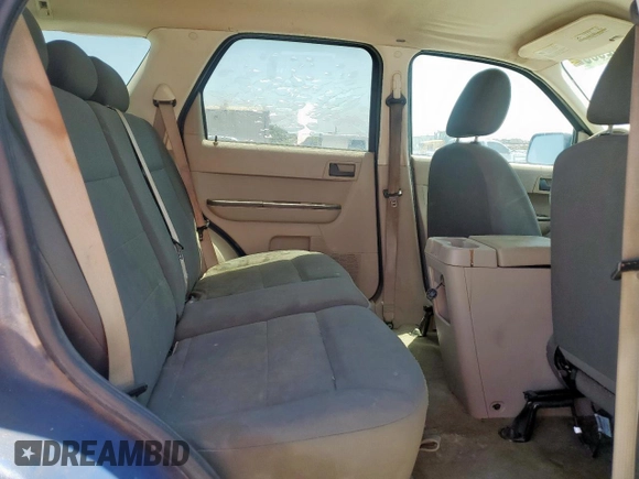 2008 Ford Escape XLS with VIN 1FMCU02Z88KA13443, listed as a Copart auction lot 61202005 with 226,678 mi miles and Salvage title. Bid and sale history available at DreamBid. Image 11.