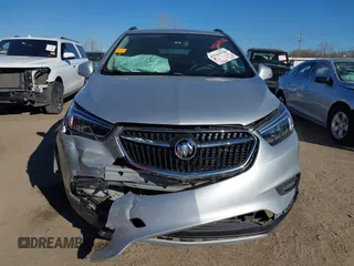 2019 Buick Encore Essence with VIN KL4CJCSM8KB941550, listed as a IAAI auction lot 41761936 with 28,261 mi miles. Bid and sale history available at carsss.com. Image 12.