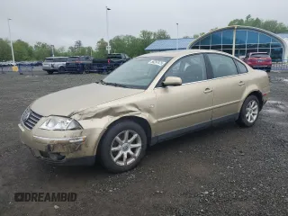 2004 Volkswagen Passat GLS z VIN WVWPD63B34E075688, wystawiony jako Copart lot #56297475 z przebiegiem 135 684 mil mil oraz Szkoda całkowita • Salvage title. Historia ofert i sprzedaży dostępna na DreamBid. Obrazek 1.
