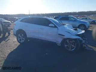 2018 Jaguar F-PACE 25t Premium with VIN SADCJ2FX2JA249006, listed as a IAAI auction lot 41416304 with 88,566 mi miles. Bid and sale history available at carsss.com. Image 13.