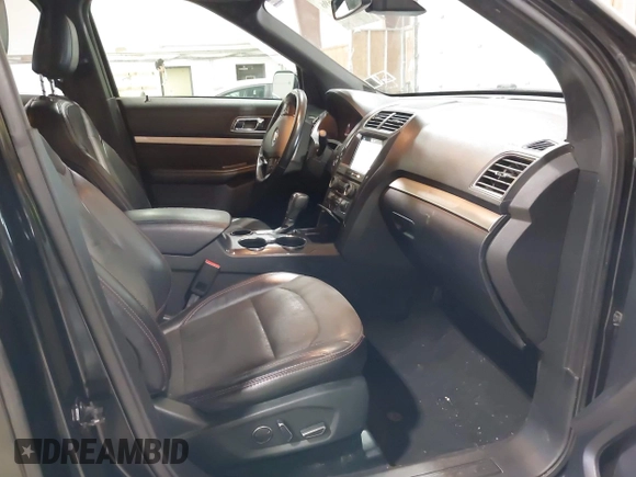 2018 Ford Explorer XLT with VIN 1FM5K7D80JGC32711, listed as a IAAI auction lot 42425696 with 174,863 mi miles and . Bid and sale history available at DreamBid. Image 5.