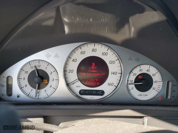 2007 Mercedes-Benz CLK-Class 3.5L with VIN WDBTK56G07T075166, listed as a Copart auction lot 42361345 with 187,738 mi miles and Salvage Title. Bid and sale history available at carsss.com. Image 9.