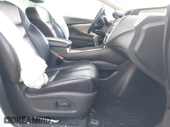 2017 Nissan Murano SL with VIN 5N1AZ2MH5HN204437, listed as a IAAI auction lot 41852350 with 82,545 mi miles and . Bid and sale history available at carsss.com. Image 5.