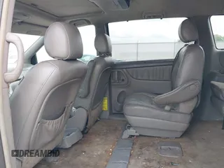 2007 Toyota Sienna XLE with VIN 5TDZK22C87S091840, listed as a IAAI auction lot 42146837 with 317,203 mi miles and . Bid and sale history available at DreamBid. Image 8.