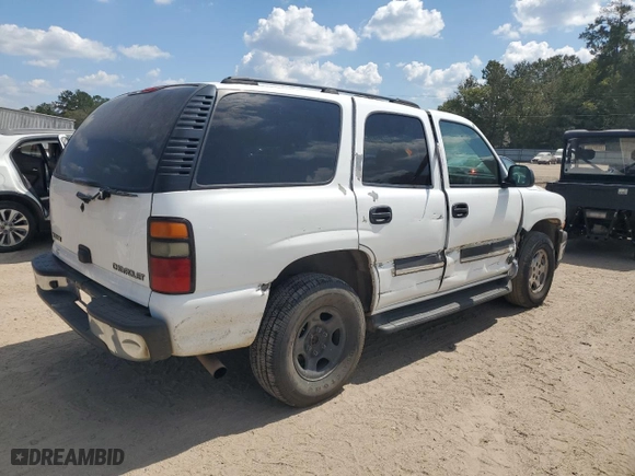 2005 Chevrolet Tahoe LT with VIN 1GNEC13T15R193424, listed as a Copart auction lot 86332584 with 206,260 mi miles and Salvage Title. Bid and sale history available at carsss.com. Image 3.