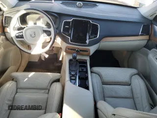 2016 Volvo XC90 T6 Inscription with VIN YV4A22PL1G1001430, listed as a Copart auction lot 49554985 with 105,644 mi miles and Clean Title. Bid and sale history available at carsss.com. Image 8.