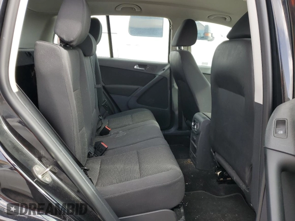 2012 Volkswagen Tiguan SE with VIN WVGAV7AX1CW565624, listed as a Copart auction lot 50665385 with 83,415 mi miles and Clean Title. Bid and sale history available at DreamBid. Image 11.