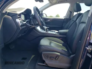 2022 Audi Q7 Premium z VIN WA1AXBF77ND010082, wystawiony jako Copart lot #61583385 z przebiegiem 14 421 mil mil oraz Szkoda całkowita • Salvage title. Historia ofert i sprzedaży dostępna na DreamBid. Obrazek 7.