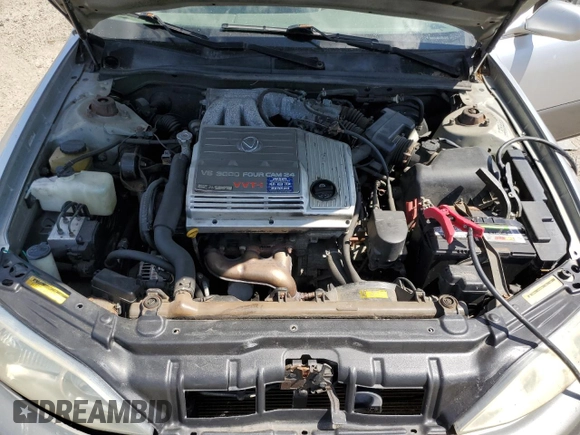 2000 Lexus ES 300 with VIN JT8BF28G0Y0255147, listed as a Copart auction lot 61464825 with 144,601 mi miles and Clean title. Bid and sale history available at DreamBid. Image 11.