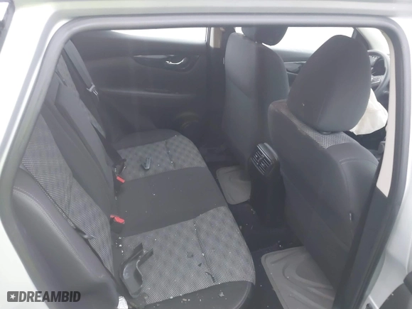 2017 Nissan Rogue Sport SV with VIN JN1BJ1CRXHW131728, listed as a IAAI auction lot 41504583 with 17,859 mi miles. Bid and sale history available at carsss.com. Image 8.