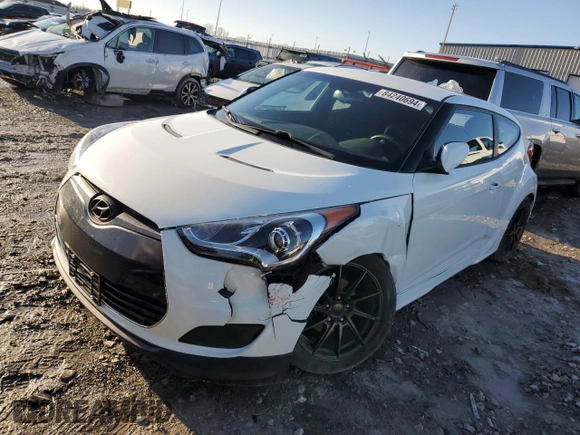 2013 Hyundai Veloster RE:MIX with VIN KMHTC6AD2DU136522, listed as a Copart auction lot 84240694 with 153,019 mi miles and Salvage Title. Bid and sale history available at carsss.com. Image 1.