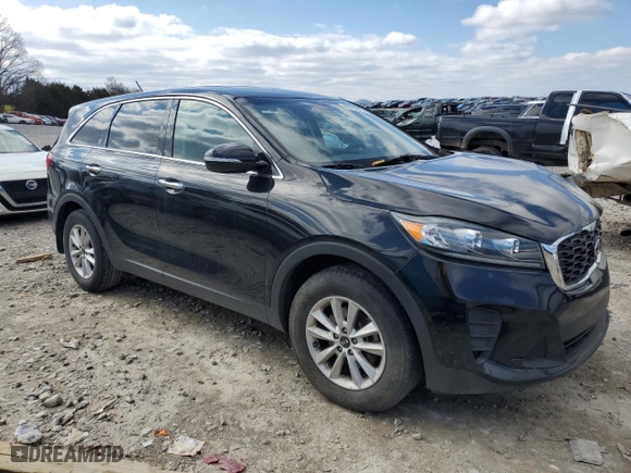 2019 Kia Sorento L with VIN 5XYPG4A33KG570355, listed as a Copart auction lot 48670075 with 107,779 mi miles and Salvage Title. Bid and sale history available at carsss.com. Image 4.
