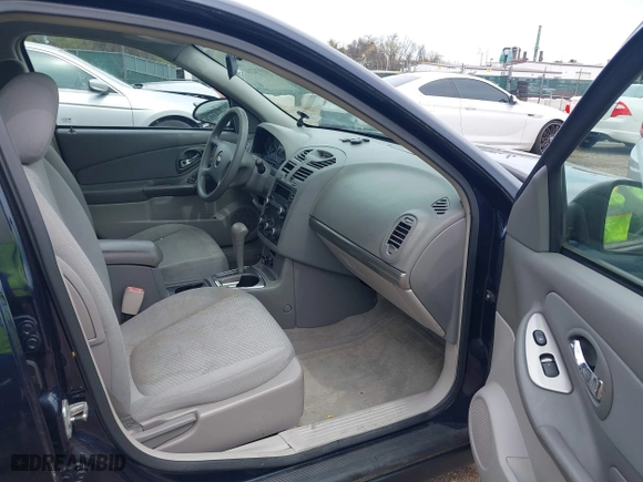 2007 Chevrolet Malibu LS w/1FL with VIN 1G1ZS57FX7F296136, listed as a IAAI auction lot 41974214 with 68,709 mi miles. Bid and sale history available at carsss.com. Image 5.