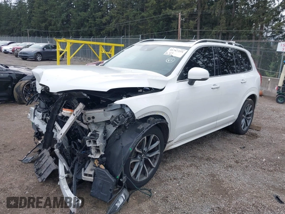 2019 Volvo XC90 Momentum z VIN YV4102PK2K1514188, wystawiony jako IAAI lot #41767251 z przebiegiem 83 089 mil mil oraz . Historia ofert i sprzedaży dostępna na DreamBid. Obrazek 17.