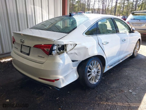 2015 Hyundai Sonata 2.4L Sport with VIN 5NPE34AFXFH097985, listed as a IAAI auction lot 41864736 with 111,090 mi miles. Bid and sale history available at carsss.com. Image 4.