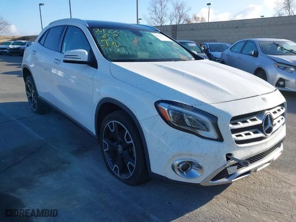 2019 Mercedes-Benz GLA with VIN WDCTG4EB4KU017657, listed as a IAAI auction lot 41354313 with 68,006 mi miles. Bid and sale history available at carsss.com. Image 1.