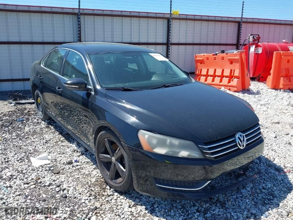 2012 Volkswagen Passat SE with VIN 1VWBP7A30CC012381, listed as a IAAI auction lot 42075676 with 129,513 mi miles. Bid and sale history available at carsss.com. Image 1.