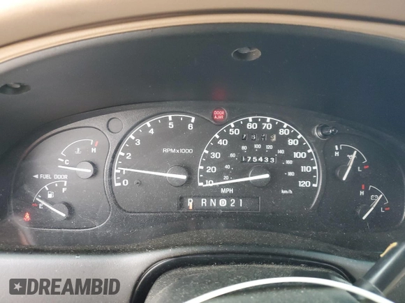 2001 Mercury Mountaineer with VIN 4M2ZU86P11UJ00675, listed as a Copart auction lot 78662034 with 175,433 mi miles and Salvage title. Bid and sale history available at DreamBid. Image 9.