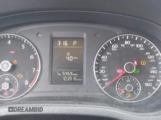 2015 Volkswagen Passat 1.8T Limited Edition with VIN 1VWAT7A36FC118099, listed as a IAAI auction lot 41919223 with 103,916 mi miles. Bid and sale history available at carsss.com. Image 7.