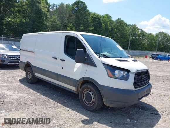 2018 Ford Transit with VIN 1FTYE1YM4JKA83438, listed as a IAAI auction lot 39881520 with 164,789 mi miles and . Bid and sale history available at carsss.com. Image 1.