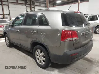 2011 Kia Sorento LX with VIN 5XYKT4A2XBG113975, listed as a IAAI auction lot 41753554 with 225,787 mi miles. Bid and sale history available at carsss.com. Image 3.