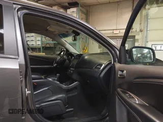 2015 Dodge Journey Crossroad with VIN 3C4PDDGG0FT607072, listed as a IAAI auction lot 41881868 with 185,699 mi miles. Bid and sale history available at carsss.com. Image 5.