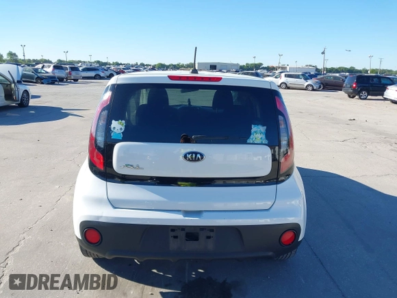 2018 Kia Soul with VIN KNDJN2A28J7907654, listed as a IAAI auction lot 41821737 with 90,586 mi miles and . Bid and sale history available at DreamBid. Image 16.