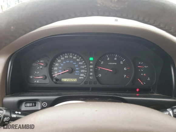 2002 Toyota Land Cruiser with VIN JTEHT05J822030071, listed as a Copart auction lot 73192604 with 236,221 mi miles and Clean Title. Bid and sale history available at carsss.com. Image 9.