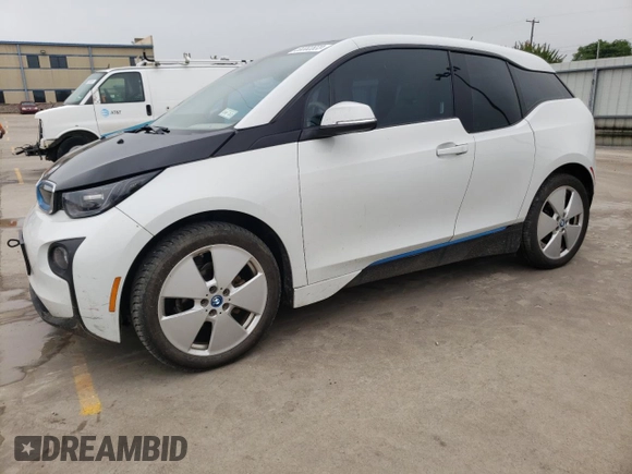 2015 BMW i3 with VIN WBY1Z4C57FV278283, listed as a Copart auction lot 56382823 with 137,141 mi miles. Bid and sale history available at carsss.com. Image 1.
