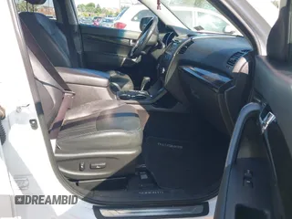 2012 Kia Sorento SX with VIN 5XYKWDA21CG253986, listed as a IAAI auction lot 42405849 with 218,540 mi miles and . Bid and sale history available at DreamBid. Image 5.