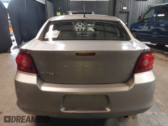 2014 Dodge Avenger SE with VIN 1C3CDZAB5EN228953, listed as a IAAI auction lot 41898027 with 33,731 mi miles. Bid and sale history available at carsss.com. Image 17.