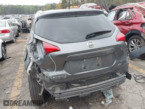 2020 Nissan Kicks SV z VIN 3N1CP5CV9LL519118, wystawiony jako IAAI lot #41899493 z przebiegiem 105 857 mil mil oraz . Historia ofert i sprzedaży dostępna na DreamBid. Obrazek 6.