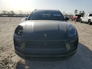 2025 Porsche Macan with VIN WP1AA2A55SLB00084, listed as a Copart auction lot 48284515 with 2,997 mi miles and Salvage title. Bid and sale history available at DreamBid. Image 5.