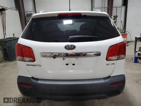2011 Kia Sorento EX with VIN 5XYKUDA27BG146798, listed as a Copart auction lot 51446465 with 124,474 mi miles and Salvage Title. Bid and sale history available at carsss.com. Image 6.