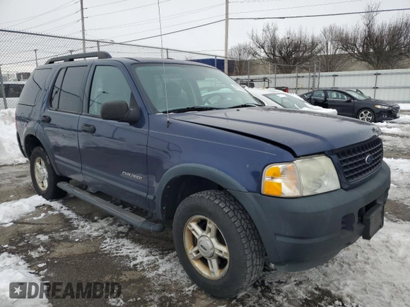 2005 Ford Explorer XLS z VIN 1FMZU62K95UA75594, wystawiony jako Copart lot #87932895 z przebiegiem 248 661 mil mil oraz Czysty tytuł • Clean title. Historia ofert i sprzedaży dostępna na DreamBid. Obrazek 4.