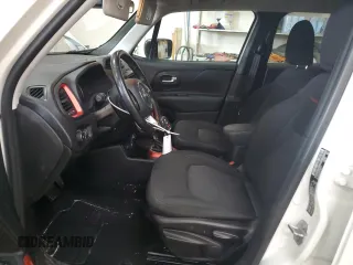 2018 Jeep Renegade Trailhawk with VIN ZACCJBCB2JPG81356, listed as a Copart auction lot 48348035 with 51,621 mi miles and Salvage Title. Bid and sale history available at carsss.com. Image 7.