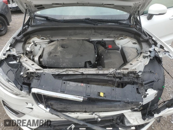 2018 Volvo XC60 Inscription with VIN LYVA22RL0JB082548, listed as a Copart auction lot 63017194 with 90,373 mi miles and Salvage Title. Bid and sale history available at DreamBid. Image 12.
