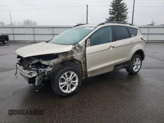 2017 Ford Escape SE z VIN 1FMCU9G93HUE73417, wystawiony jako Copart lot #54829915 z przebiegiem 122 575 mil mil oraz Szkoda całkowita • Salvage title. Historia ofert i sprzedaży dostępna na DreamBid. Obrazek 1.