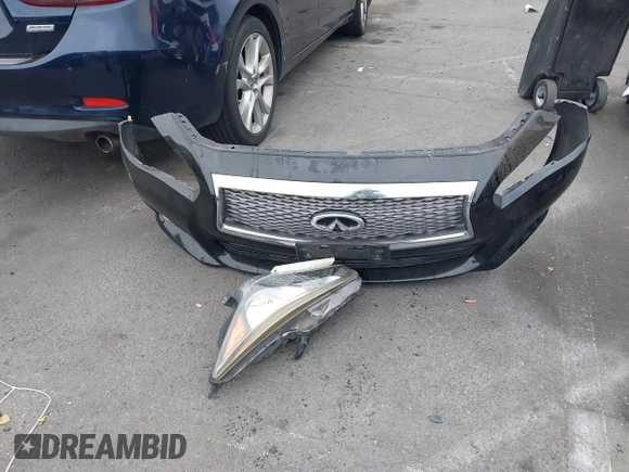 2015 Infiniti Q50 z VIN JN1BV7AP3FM336566, wystawiony jako IAAI lot #42349544 z przebiegiem 84 077 mil mil oraz . Historia ofert i sprzedaży dostępna na DreamBid. Obrazek 12.