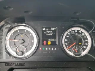 2019 Ram 1500 Tradesman z VIN 1C6RR7KT6KS647577, wystawiony jako Copart lot #51494075 z przebiegiem 128 156 mil mil oraz Czysty tytuł • Clean title. Historia ofert i sprzedaży dostępna na DreamBid. Obrazek 9.