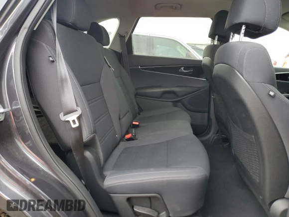2017 Kia Sorento LX with VIN 5XYPG4A3XHG206927, listed as a Copart auction lot 46653575 with 102,423 mi miles and Salvage Title. Bid and sale history available at carsss.com. Image 11.
