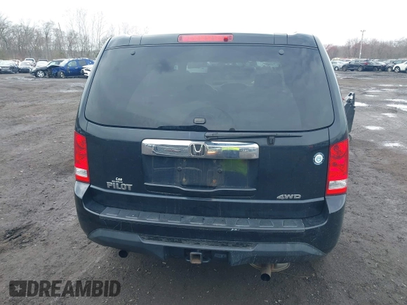 2015 Honda Pilot LX with VIN 5FNYF4H23FB047662, listed as a IAAI auction lot 41952933 with 227,892 mi miles and . Bid and sale history available at carsss.com. Image 16.