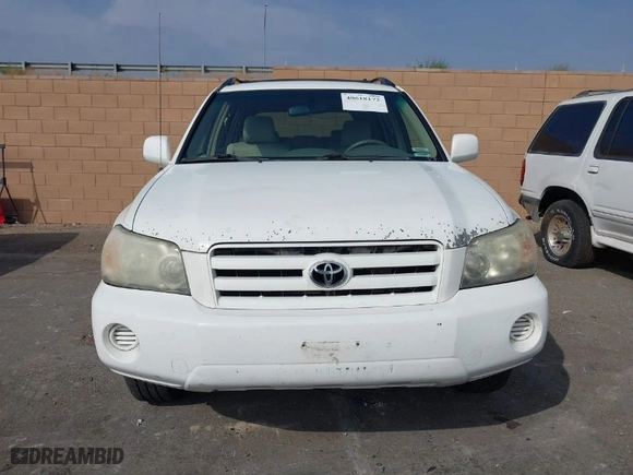 2006 Toyota Highlander w/3rd Row with VIN JTEDP21A460117651, listed as a IAAI auction lot 40618172 with 218,563 mi miles. Bid and sale history available at carsss.com. Image 12.